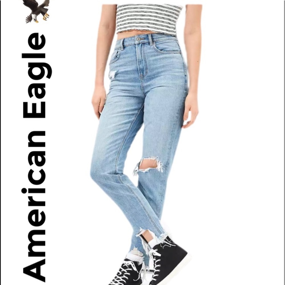 American Eagle High-Rise Destroyed Mom Jeans, Size 4R. Like new!